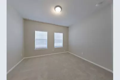 6619 Lindale Manor Court, Spring, TX 77379 - Photo 9