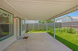11014 Malden Dr, Houston, TX 77075 - Photo 15