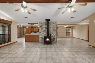 200 Cove View Dr, Trinity, TX 75862 - Photo 3
