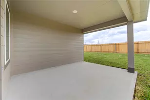 9047 Rose Water Trl, Iowa Colony, TX 77583 - Photo 43