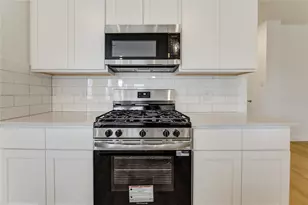 9047 Rose Water Trl, Iowa Colony, TX 77583 - Photo 25