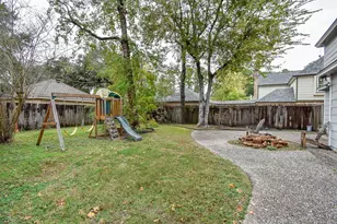 1814 Corral Dr, Houston, TX 77090 - Photo 19