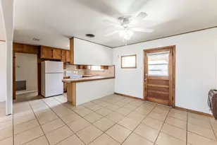 4407 Shady Ln, Huntsville, TX 77320 - Photo 7