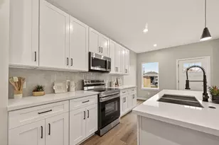 5408 Fairchild St St, Houston, TX 77028 - Photo 9