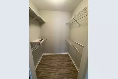 3055 SW Walnut Bend Lane #33, Houston, TX 77042 - Photo 5