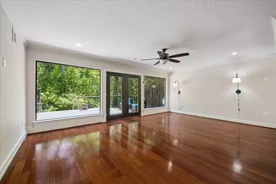 6 Gessner Road, Houston, TX 77024 - Photo 3