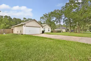 11502 Walraven Dr, Houston, TX 77336 - Photo 3