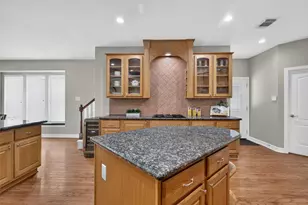 13726 Magnolia Manor Dr, Cypress, TX 77429 - Photo 17