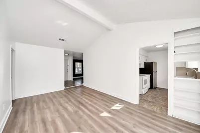 4519 Reynaldo Drive, Spring, TX 77373 - Photo 9