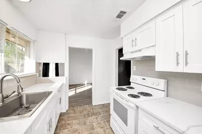 4519 Reynaldo Drive, Spring, TX 77373 - Photo 7