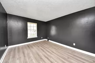 4519 Reynaldo Dr, Spring, TX 77373 - Photo 5