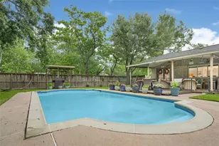 1101 Killarney Ave, Friendswood, TX 77546 - Photo 25