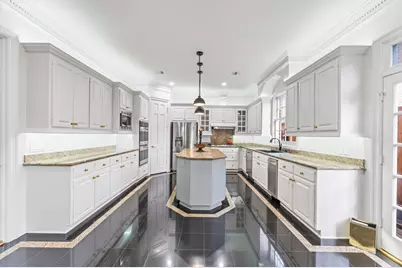 2222 Nantucket Drive #B, Houston, TX 77057 - Photo 9