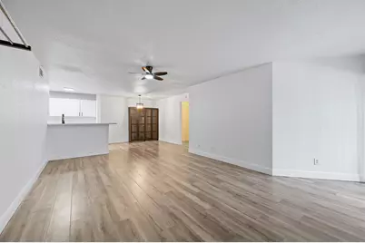 10733 Braes Bend Drive #10733, Houston, TX 77071 - Photo 5