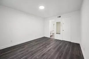 10733 Braes Bend Dr, Houston, TX 77071 - Photo 25