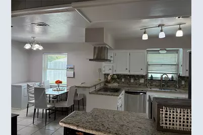 10619 Archmont Drive, Houston, TX 77070 - Photo 9