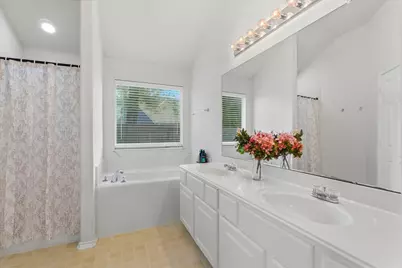 16018 Spinnaker Drive, Crosby, TX 77532 - Photo 7