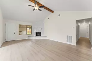 7303 Augustine Dr, Houston, TX 77036 - Photo 9