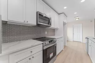 7303 Augustine Dr, Houston, TX 77036 - Photo 13