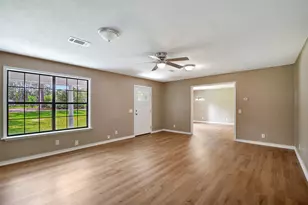 18742 Mink Lake Dr, Magnolia, TX 77355 - Photo 7