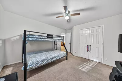 9302 Delmont Park Lane, Houston, TX 77075 - Photo 17