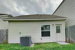 5202 Dauntless Dr, Houston, TX 77066 - Photo 15