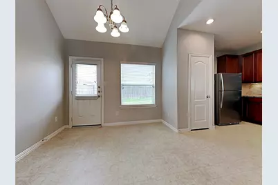 5202 Dauntless Drive, Houston, TX 77066 - Photo 9