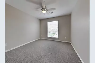 5202 Dauntless Drive, Houston, TX 77066 - Photo 3