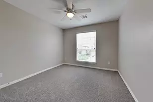 5202 Dauntless Dr, Houston, TX 77066 - Photo 3