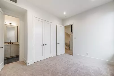 1104 W 9th Street, Houston, TX 77007 - Photo 19
