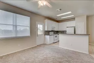 8743 Thistlemoor Ln, Houston, TX 77044 - Photo 5