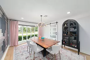 6503 Kury Ln, Houston, TX 77008 - Photo 13