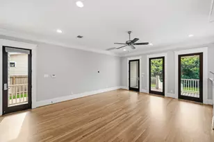 723 E 7th St, Houston, TX 77007 - Photo 21