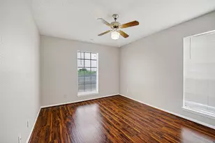 2121 Hepburn St, Houston, TX 77054 - Photo 7
