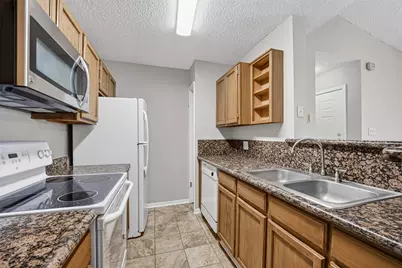 2121 Hepburn Street #1112, Houston, TX 77054 - Photo 5