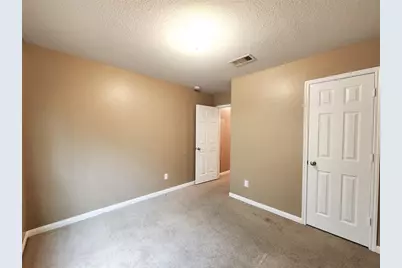 927 Paradise Road, Baytown, TX 77521 - Photo 11