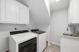 67 Driftoak Cir, The Woodlands, TX 77381 - Photo 9