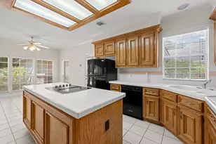 1619 Lofty Maple Trail, Houston, TX 77345 - Photo 19