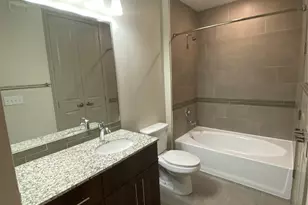 1800 St Joseph Pkwy, Houston, TX 77003 - Photo 13