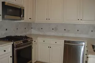 6320 1st St, Bellaire, TX 77401 - Photo 11