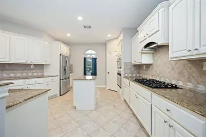 1402 Chapparal Crossing, League City, TX 77573 - Photo 11