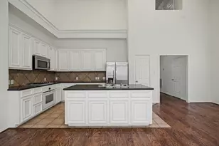 2416 Charleston St, Houston, TX 77021 - Photo 3