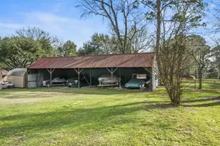 13471 Parker Hill Dr, Willis, TX 77318 - Photo 33