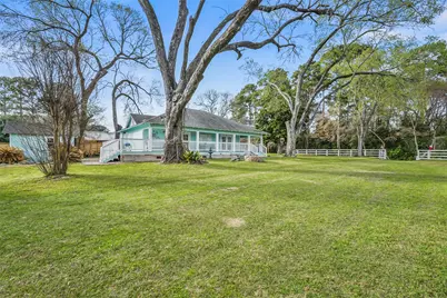 13471 Parker Hill Drive, Willis, TX 77318 - Photo 35