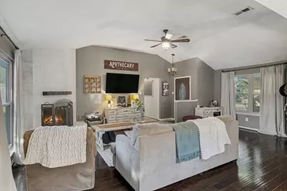 18907 Atascocita Trace Drive, Humble, TX 77346 - Photo 9