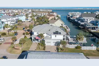 923 Short Reach Drive, Tiki Island, TX 77554 - Photo 31