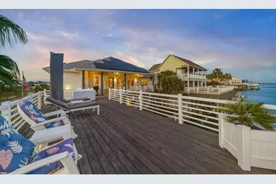 923 Short Reach Drive, Tiki Island, TX 77554 - Photo 15