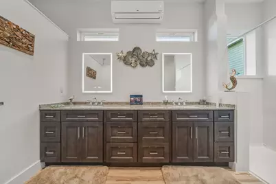 923 Short Reach Drive, Tiki Island, TX 77554 - Photo 29