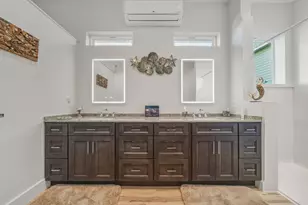 923 Short Reach Dr, Tiki Island, TX 77554 - Photo 29