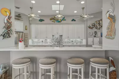 923 Short Reach Drive, Tiki Island, TX 77554 - Photo 17